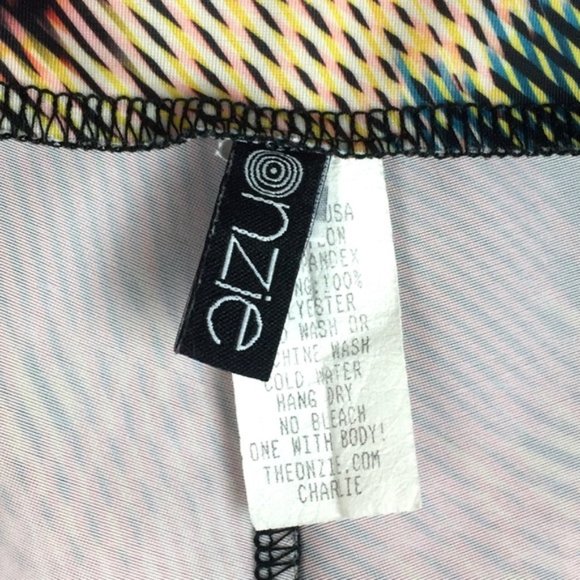 Onzie Multi Color Capri Length S/M - Picture 4 of 5
